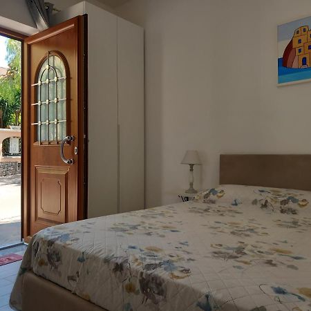Ferienwohnung Da Raff House Lacco Ameno  Exterior foto